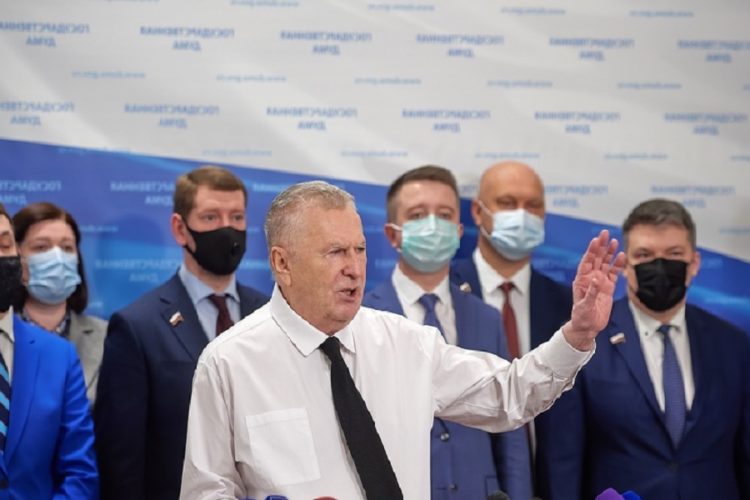 новость 15-06-2021 "Слишком рано Россия возобновила авиасообщение" - заявил Владимир Жириновский