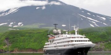 новость 16-06-2021 На Сахалине стартовали круизы по Курилам и морские перевозки