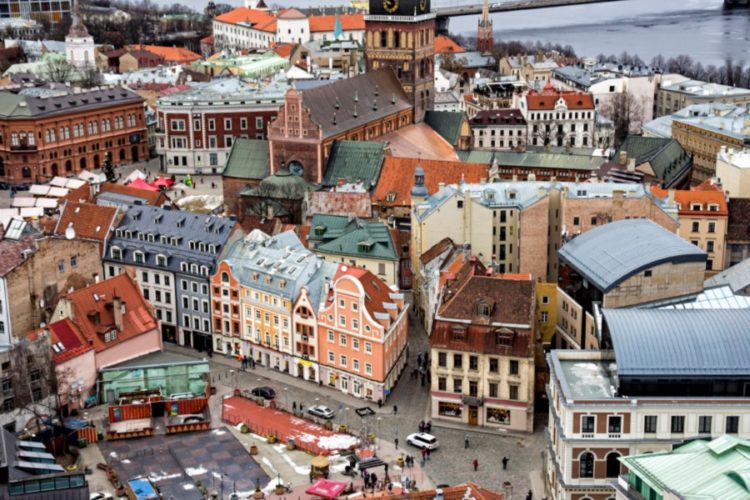 новость 01-06-2021 Латвия открывается для привитых туристов, в том числе и россиян