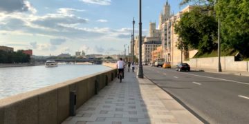 Власти Москвы подтолкнули граждан поехать в Крым
