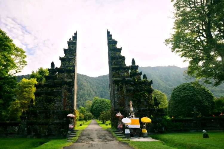 Бали вскоре станет доступным для российских туристов