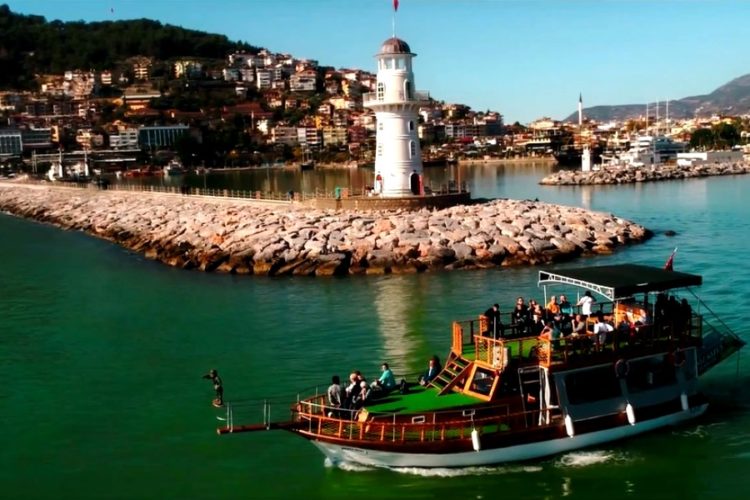 Турецкий эксперт поднял вопрос нового закрытия страны для российских туристов