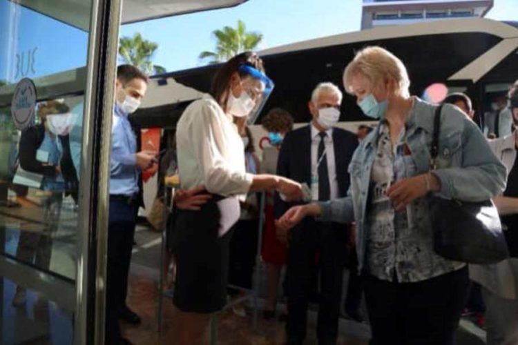 Турецкие СМИ сообщают о ходе инспекции курортов российской делегацией