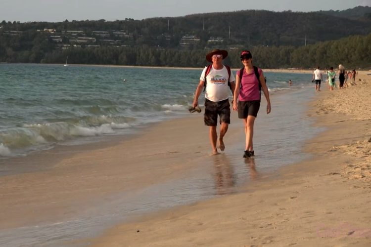 На первые туристические рейсы в Таиланд продали 1500 билетов