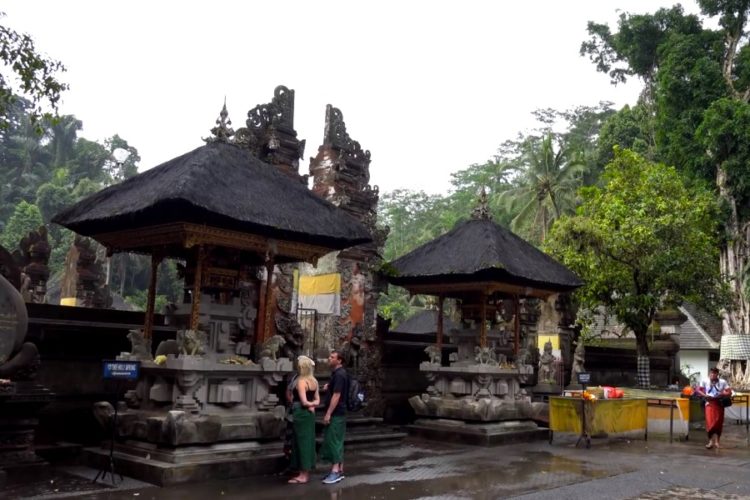 Индонезия сообщила о готовности принимать российских туристов