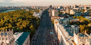 Вакцинный туризм в России не начнется в июне