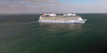 Royal Caribbean сдвигает вправо старт долгожданного круиза