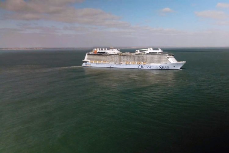 Royal Caribbean сдвигает вправо старт долгожданного круиза