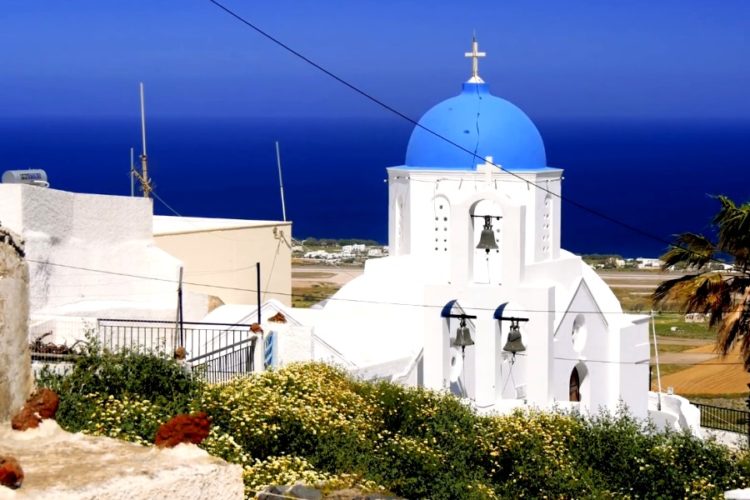 Греция ужесточила правила для туристов из России