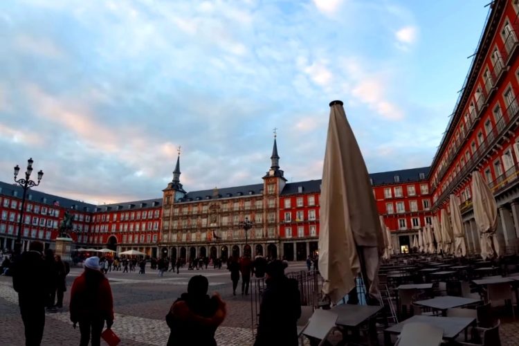 В Испании официально заявили о запуске международного туризма