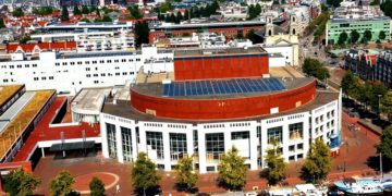 Амстердам принимает неприятные для некоторых туристов решения