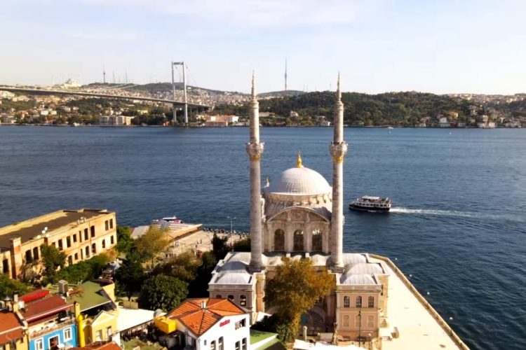 Forbes: Рейсы в Турцию из России полетят с 1 июля