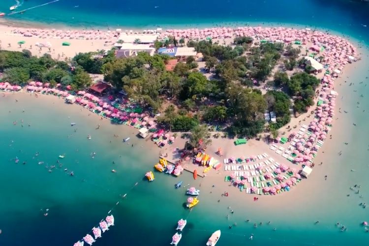 Даламан озвучил прогнозы по турпотоку из России