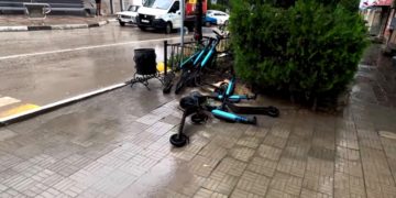 Туристов в Крыму попросили не выходить на улицы