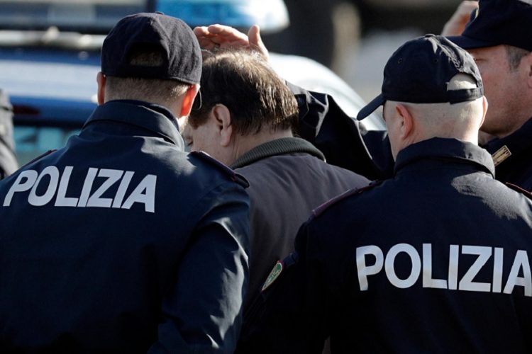 новость 07-07-2021 В странах ЕС подделывают цифровые сертификаты о вакцинации