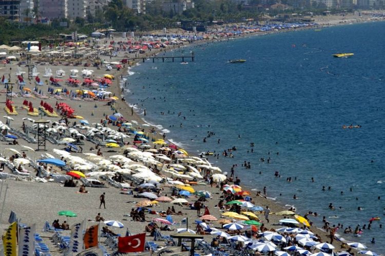 новость 18-07-2021 Заболеваемость covid на курортах Турции продолжает расти