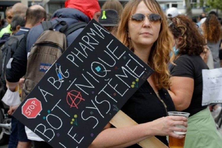 новость 19-07-2021 Ограничения для непривитых вызвали массовые беспорядки во Франции