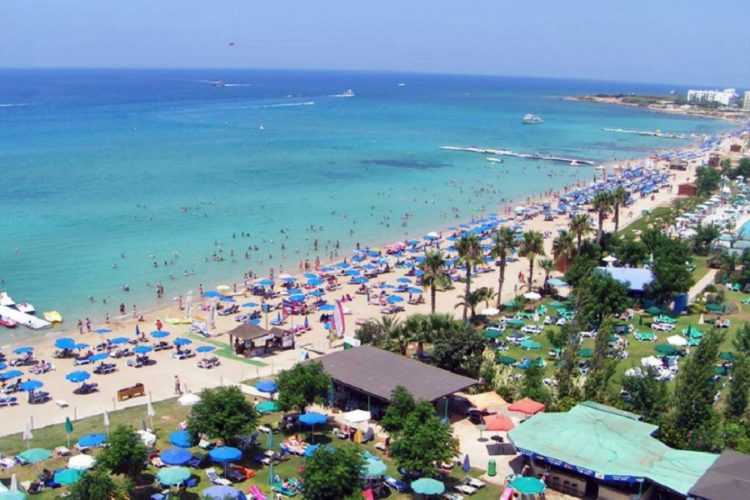 новость 23-07-2021 Туроператоры рассказали, сколько стоит отдых на Кипре сегодня