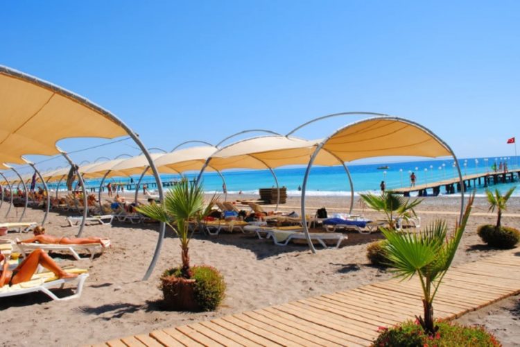 новость 18-07-2021 Отдых на турецких курортах подешевел после увеличения авиарейсов