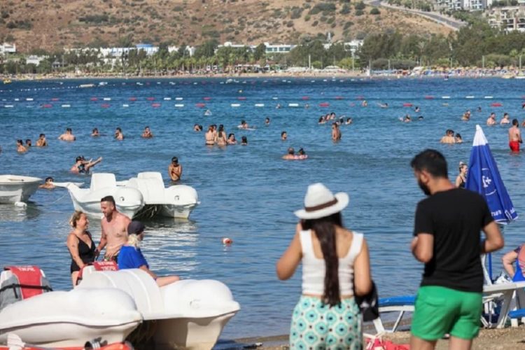 новость 26-07-2021 Паника в туристическом сообществе: Турция может снова закрыть границы