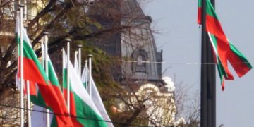 новость 20-07-2021Курорты Болгарии не откроются для британских туристов