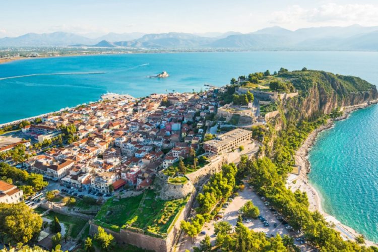 новость 30-07-2021 Туроператор TEZ TOUR снял полетную программу на Пелопоннес