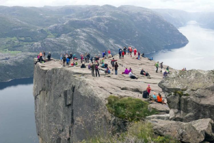 новость 06-07-2021 Для кого Норвегия отменила обязательный карантин?