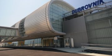 новость 31-07-2021 Авиаперевозчик AZUR air полетит в Хорватию из четырех городов РФ