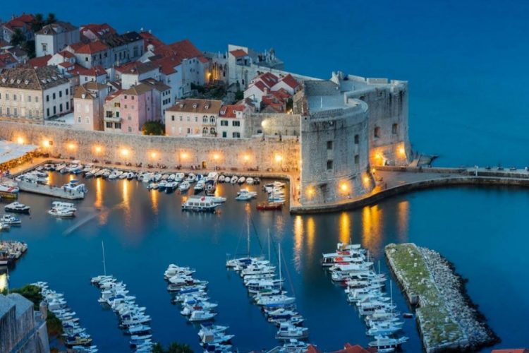 новость 26-07-2021 Хорватия установила срок действия вакцинного сертификата