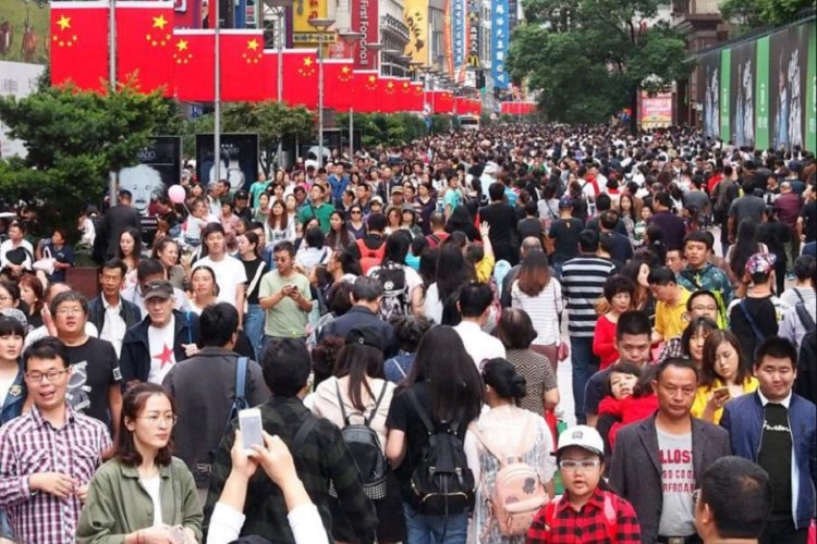 новость 07-07-2021 Коронавирусная пандемия обрушила туризм Китая на 50%