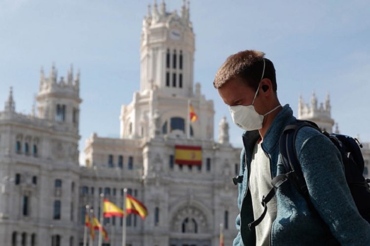 новость 21-07-2021 Туристическая отрасль Испании под угрозой. В стране обнаружили бета штамм