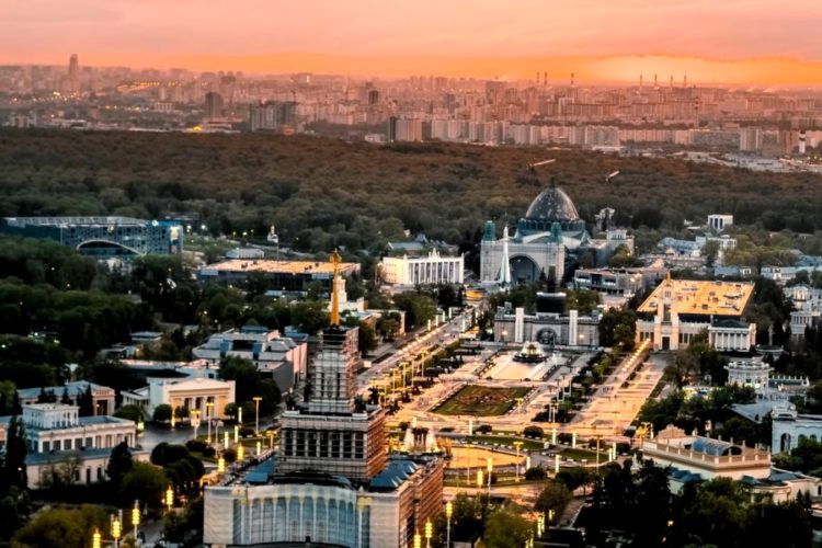 Бронирования по всей России сильно просели