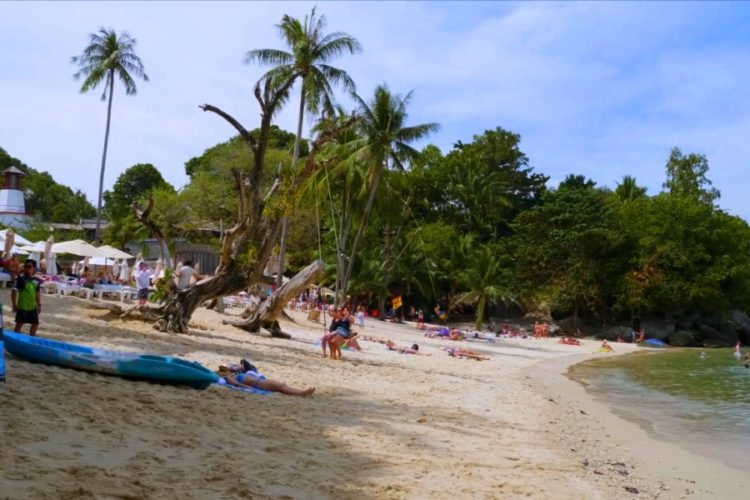 Чиновники Пхукета рассчитывали принимать зараженных ковидом туристов