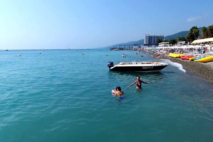 Врачи рассказали, как российские туристы могут получить медотвод от вакцинации