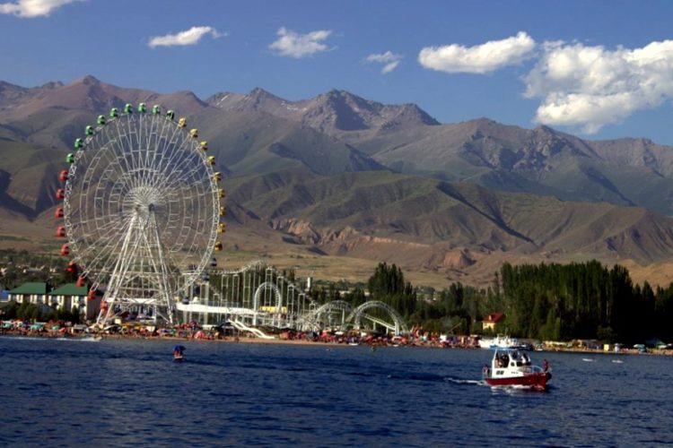 Туристы могут не оценить прямые рейсы на Иссык-Куль