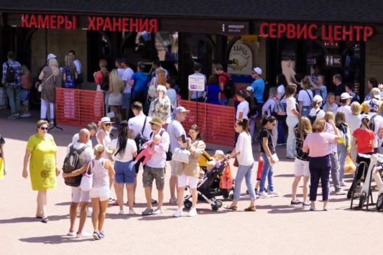 Туристы не отказываются от отдыха в Краснодарском крае из-за непогоды