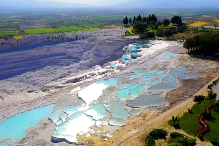 Турция сообщила, в каком случае закроется для российских туристов