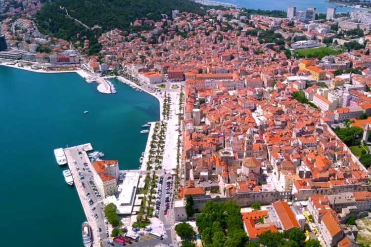 Россияне недовольны работой визовых центров Хорватии