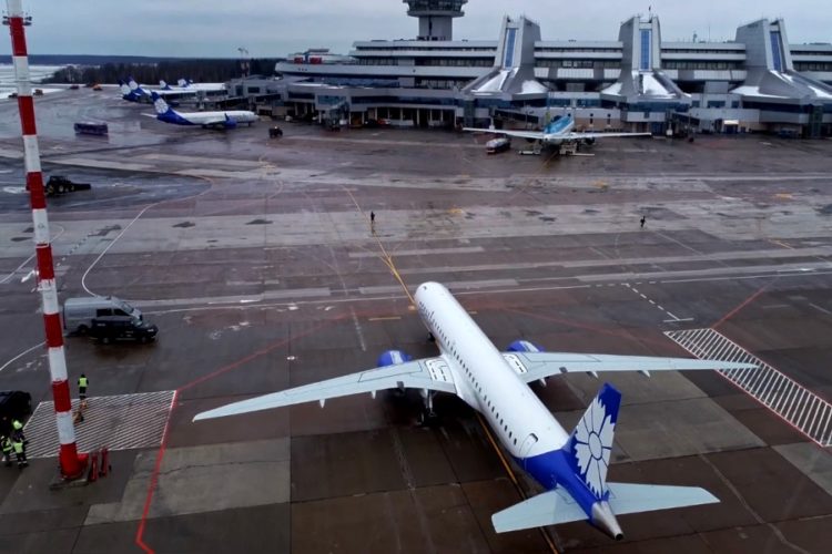 Самолет Белавиа не вылетел в Хургаду из-за телетрапа