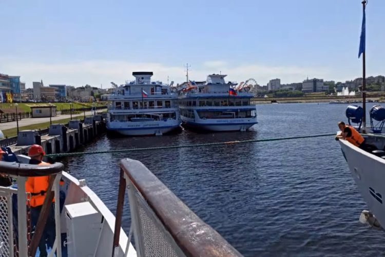 Пенсионеры сделали кассу российским круизным компаниям