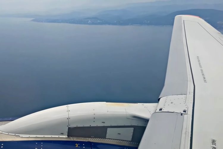 Действительно ли россиян не пустят на рейс домой без QR-кода с портала Госуслуг