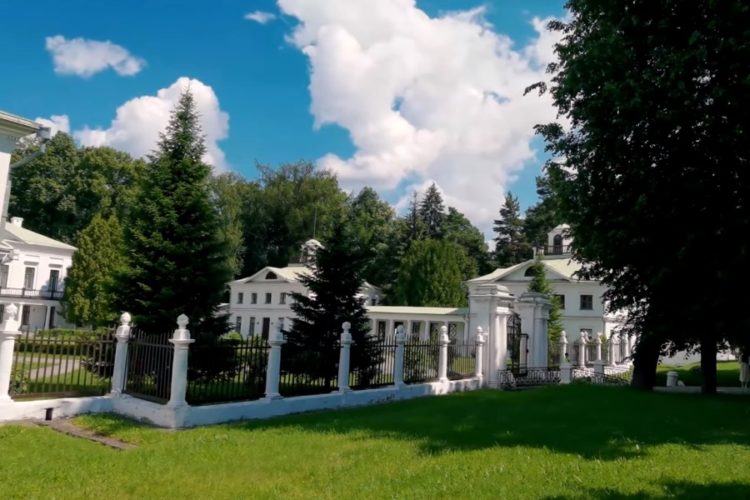 Желающим отдохнуть в Подмосковье рекомендуют поторопиться