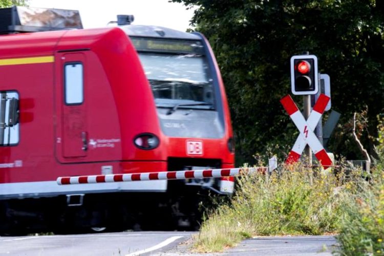 Германию накроют забастовки, которые помешают планам туристов