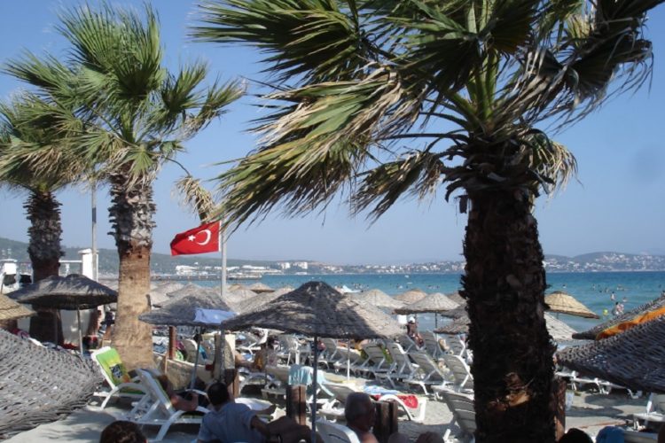 новость 17-08-2021 Туристы стали чаще бронировать турпакеты в последнюю минуту