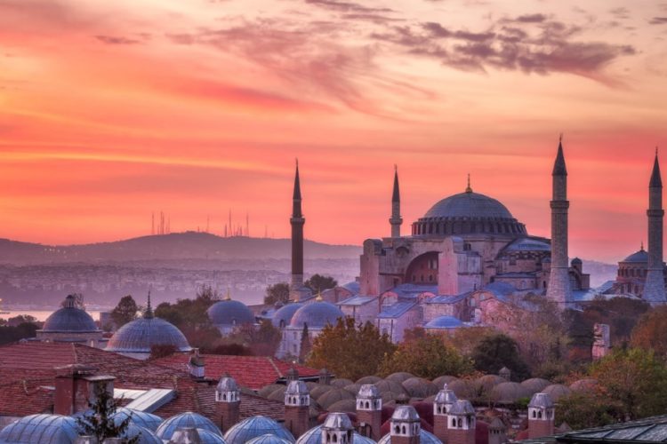 новость 29-08-2021 Турция в красном списке сразу двух стране Евросоюза