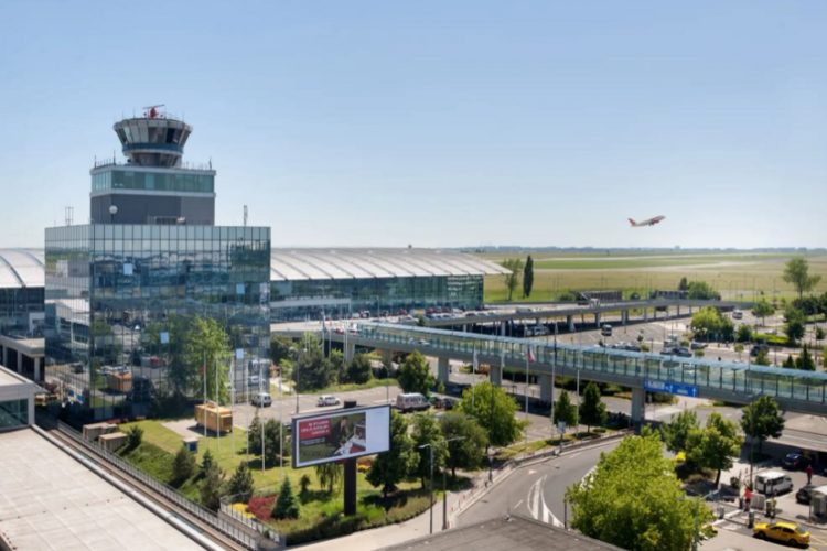 новость 20-08-2021 Открытие авиасообщения с Чехией и Южной Кореей эксперты называют нелогичным