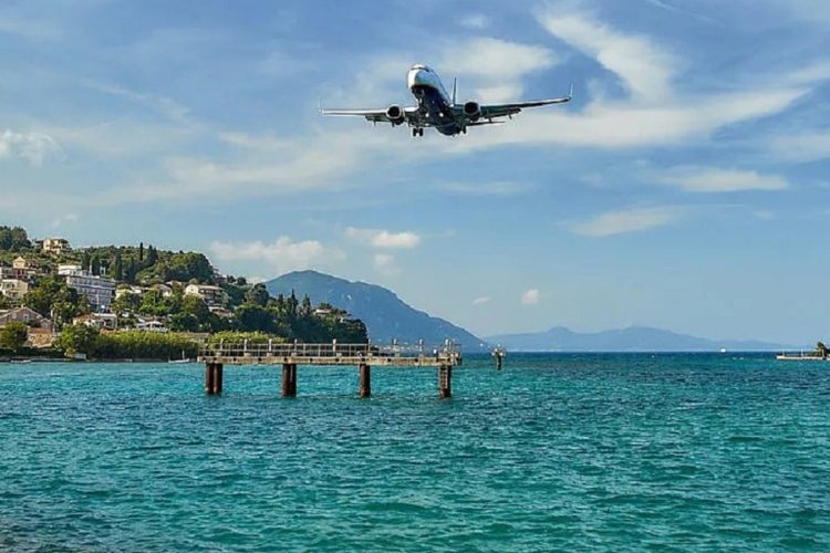 новость 29-08-2021 "Аэрофлот" добавляет два рейса на греческий остров Корфу