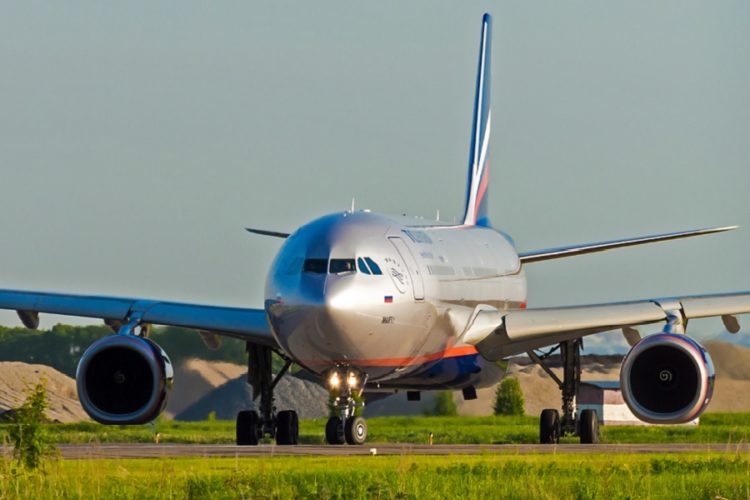 новость 19-08-2021 Национальный перевозчик РФ готов лететь в Мексику, но квот нет