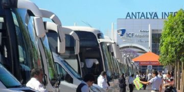 новость 20-08-2021 Туристический поток в Анталью за январь-август превысил показатели всего 2020 года