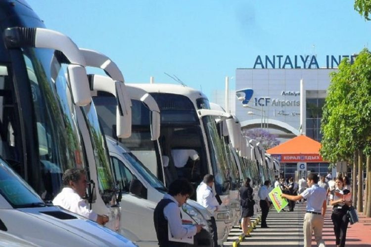 новость 20-08-2021 Туристический поток в Анталью за январь-август превысил показатели всего 2020 года